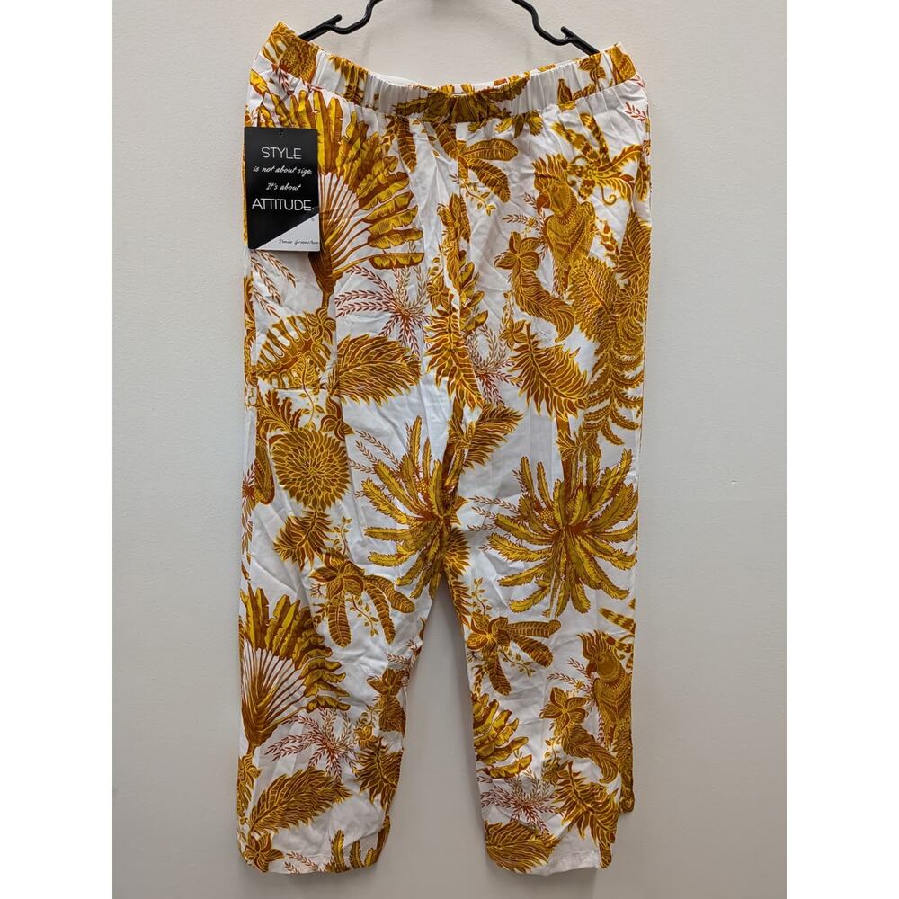 Women’s Tropical Floral Capri Pants White Gold Print Stretch Pull-On Size MP